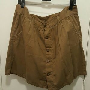 Old Navy khaki skirt